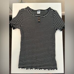 Used, Old Navy girls short sleeve top
